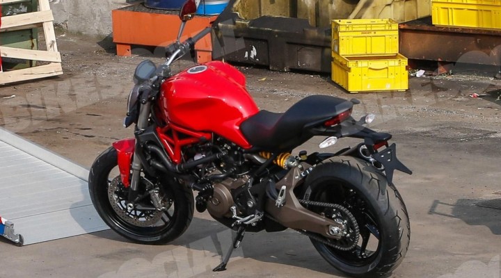 Ducati Monster 800 z