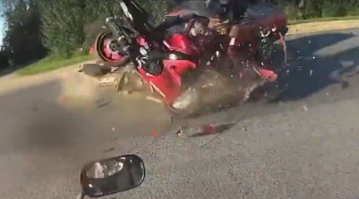 brutalny wypadek motocyklowy z