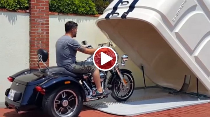 Przenosny garaz na motocykl z