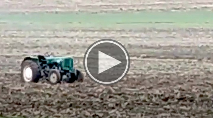 traktor bez kierowcy jedzil sam w kolko pod lublinem z