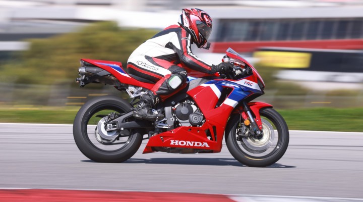 03 Honda CBR600RR test na torze 2024 z
