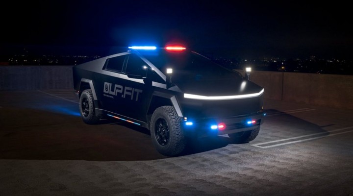 Tesla Cybertruck 4 z