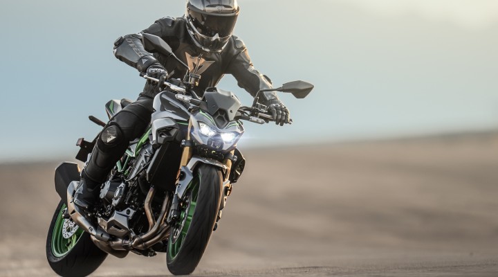 kawasaki z900 2025 01 z