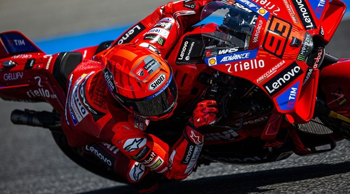 043103015 RB29058 UC750297 Low z