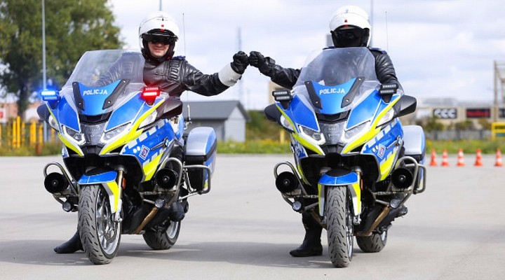 policyjne BMW R1250RT 1 z 2 z