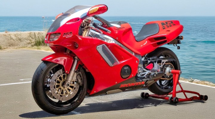 Honda NR 750 z