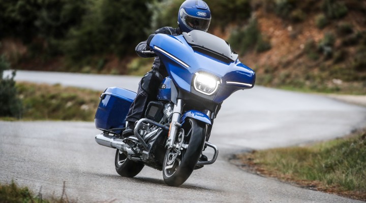 02 2024 Harley Davidson Street Glide reflektor z z