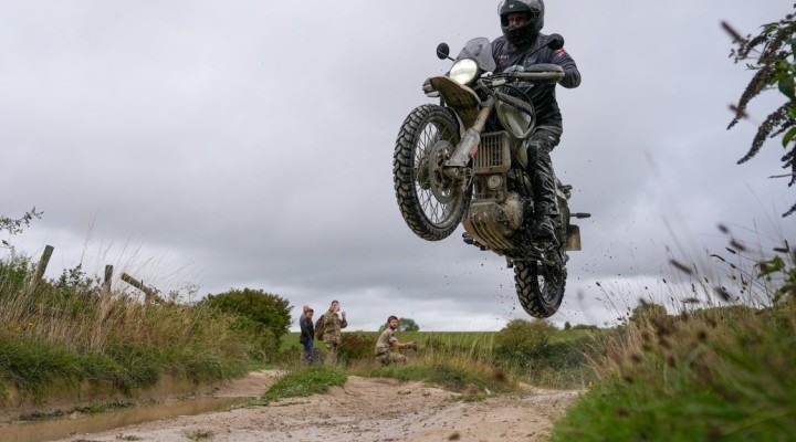 01K56CNAFJ1W1FN7E03H90N1T6 medium z