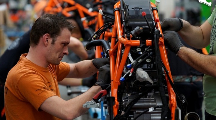 Montaz Fabryka KTM 56 z