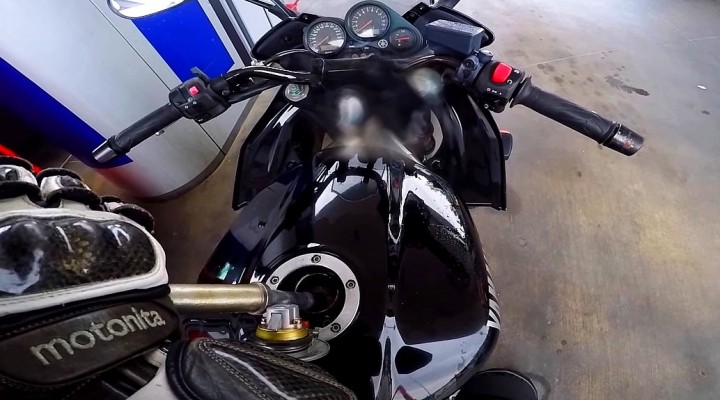 tankowanie moto 6786 z