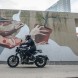 Husqvarna svartpilen 125 i graffiti