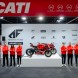 5 Zespol wyscigowy Ducati targi