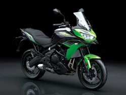 Kawasaki Versys model 2015 dane techniczne