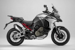 Ducati Multistrada V4 model 2021 dane techniczne