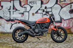 Ducati Scrambler Sixty2 model 1970 dane techniczne