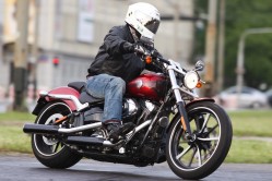 Harley-Davidson Breakout model 2013 dane techniczne