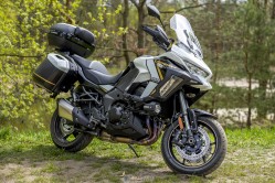 Kawasaki Versys 1100 model 2025 dane techniczne