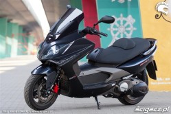 Kymco Xciting 500R ABS model 2011 dane techniczne