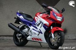 Honda CBR600 F3 model 1970 dane techniczne