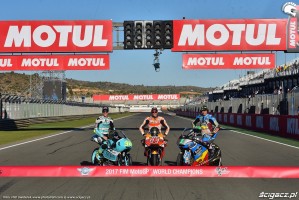 MotoGP 2017 Mistrzowie Swiata World Champion 3