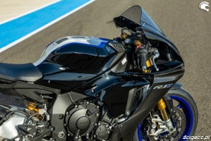 Yamaha R1 M 2020 detale 11
