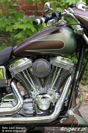 35 Harley Davidson Dyna Super Glide Custom motor