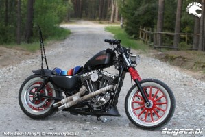 14 Custom Harley Davidson Sportster droga