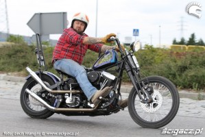 01 Harley Davidson Softail Evo Custom w akcji