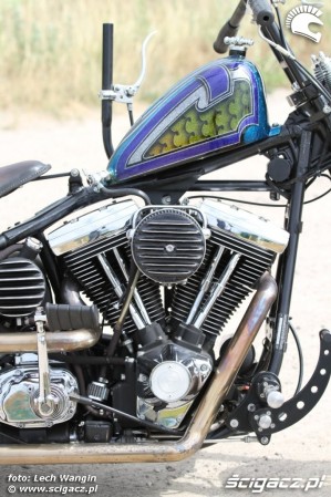 31 Harley Davidson Softail Evo Custom silnik v