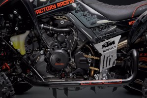 14 Quad z silnikiem KTM 1290 Super Adventure S motor