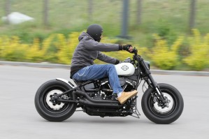 11 Harley Davidson Fat Bob polski custom
