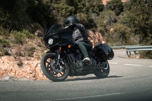 03 Harley Davidson Low Rider ST test droga