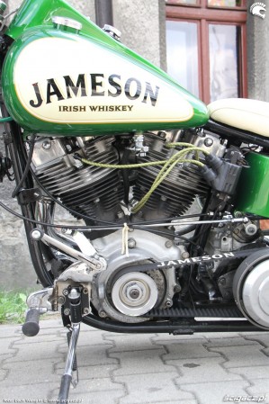 37 Harley Davidson Shovelhead custom motor
