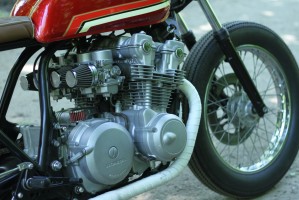 26 Honda CB 750 K Black Dog custom motor