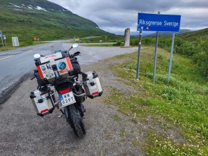 140 Nordkapp na motocyklu