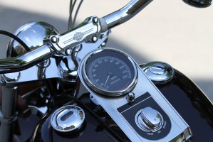 05 Harley Davidson Dyna Wide Glide zegar
