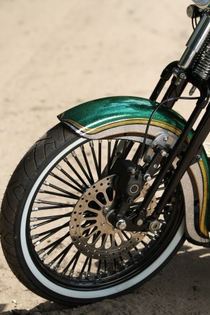 29 Harley Davidson Softail Springer custom kolo hamulec