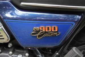 Honda CB 900 Custom emblemat