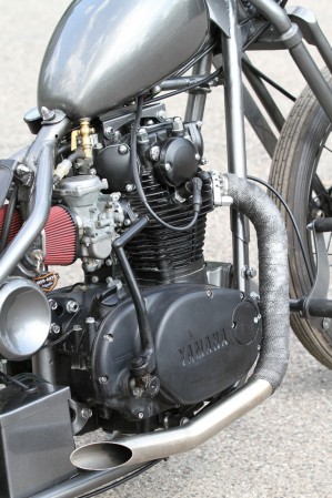 28 Yamaha XS 650 Bobber motor