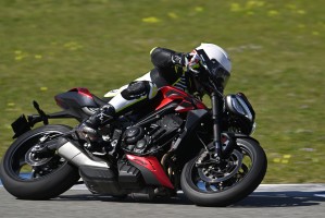 Triumph Street Triple RS zakret