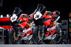 43 motocykle Ducati Panigale V2 Supersport