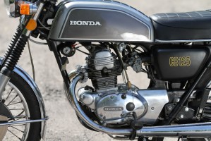 08 Honda CB 125 silnik