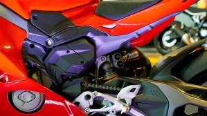 Ducati Panigale V4S zawieszenie tyl