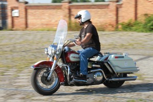 01 Harley Davidson FLH Shovelhead jazda