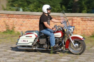 02 Harley Davidson FLH Shovelhead test