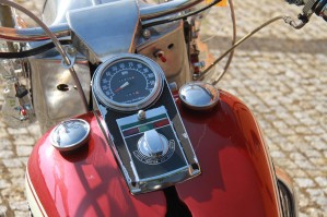 16 Harley Davidson FLH Shovelhead zegar