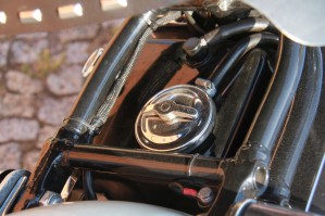 19 Harley Davidson FLH Shovelhead korel