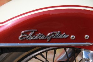 21 Harley Davidson FLH Shovelhead logo na blotniku