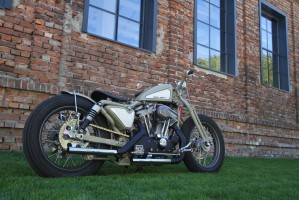 27 Harley Davidson Retro Garage Sportster