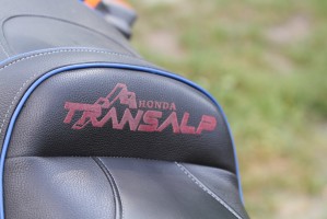 14 Honda XL 600 V Transalp siodlo